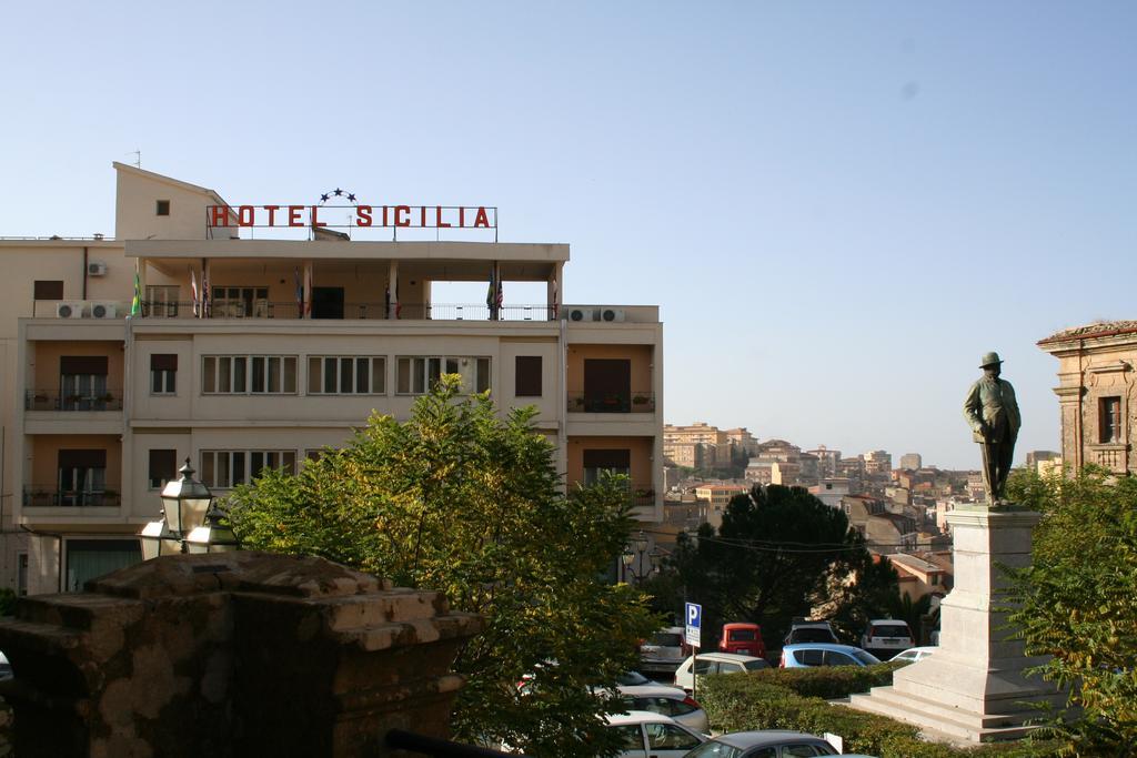 Hotel Sicilia إينّا المظهر الخارجي الصورة
