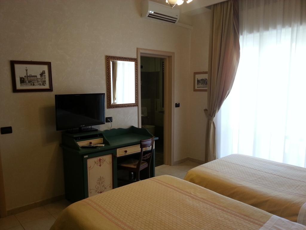 Hotel Sicilia إينّا الغرفة الصورة