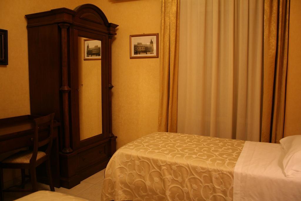 Hotel Sicilia إينّا الغرفة الصورة