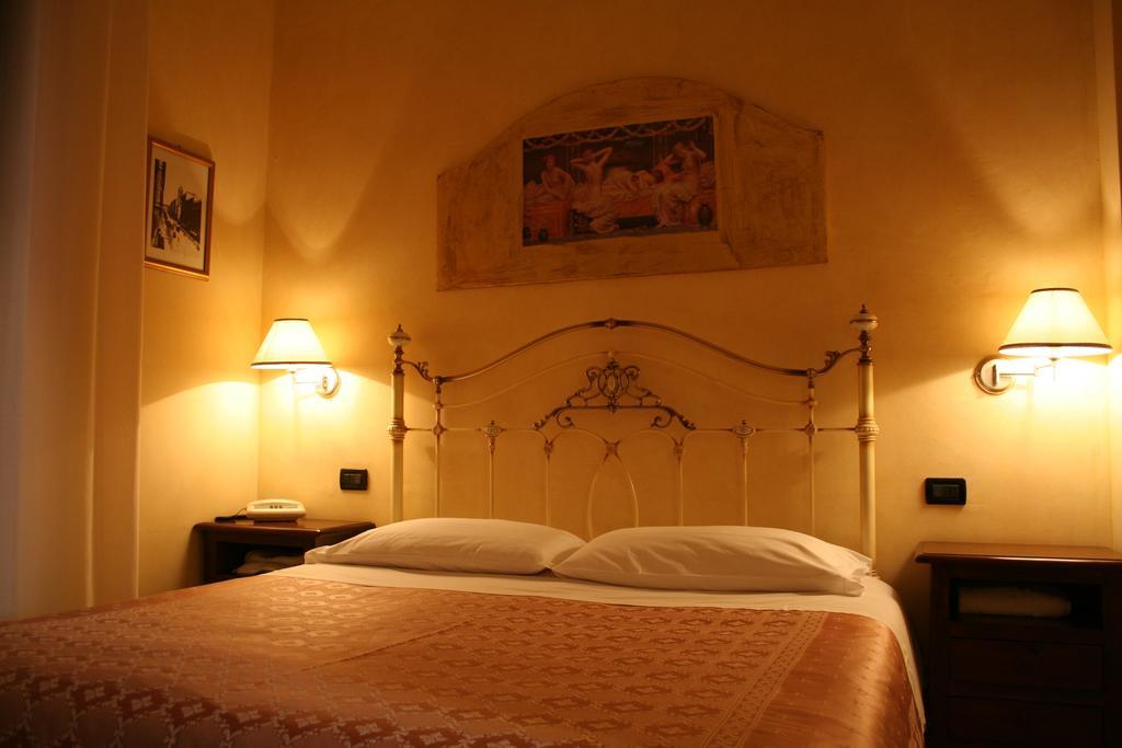 Hotel Sicilia إينّا الغرفة الصورة